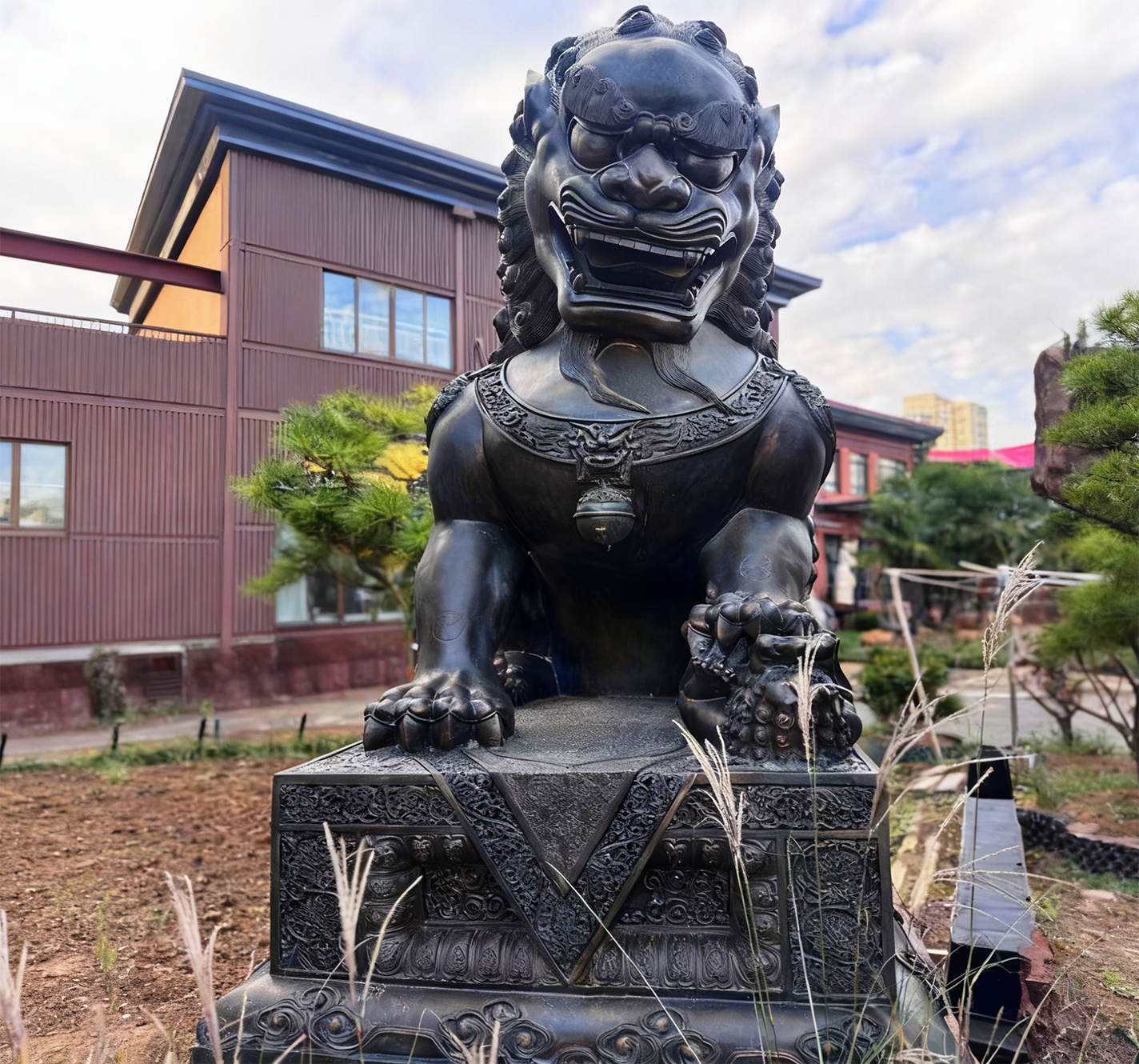 动物类：故宫铜狮一对 1.2米